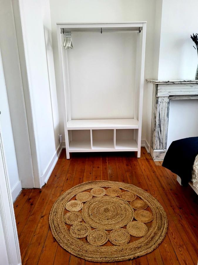 Brussels Bed & Blockchain Private Rooms With Shared Bathroom Etterbeek Екстер'єр фото