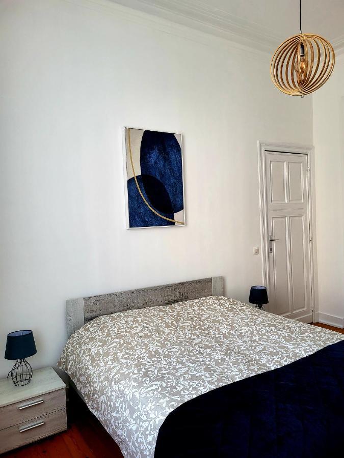 Brussels Bed & Blockchain Private Rooms With Shared Bathroom Etterbeek Екстер'єр фото