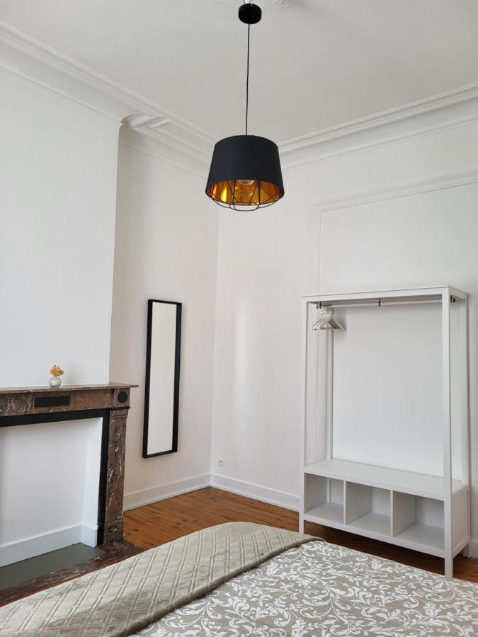 Brussels Bed & Blockchain Private Rooms With Shared Bathroom Etterbeek Екстер'єр фото