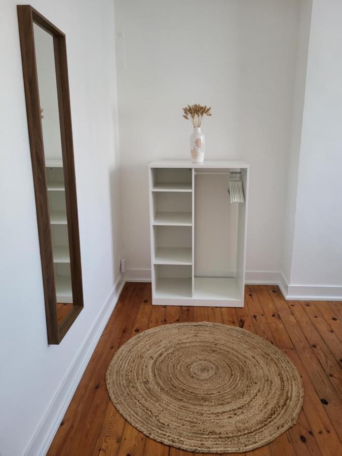 Brussels Bed & Blockchain Private Rooms With Shared Bathroom Etterbeek Екстер'єр фото